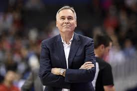 D'Antoni continuará entrenando a los Houston Rockets